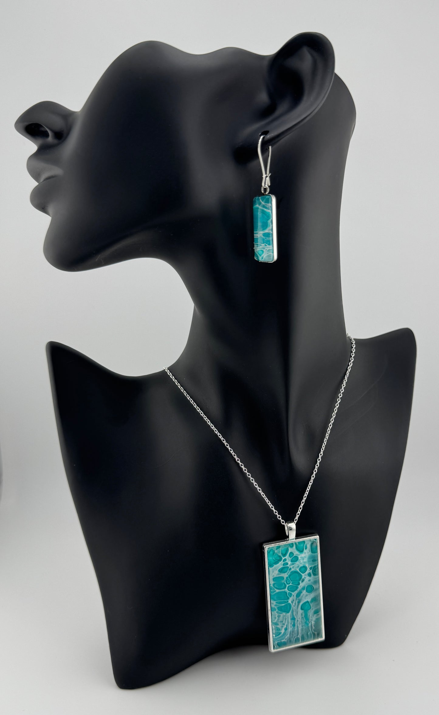 Turquoise Bubbles Necklace and Earring Set