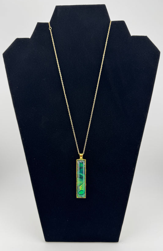 Emerald Wave Slim Necklace