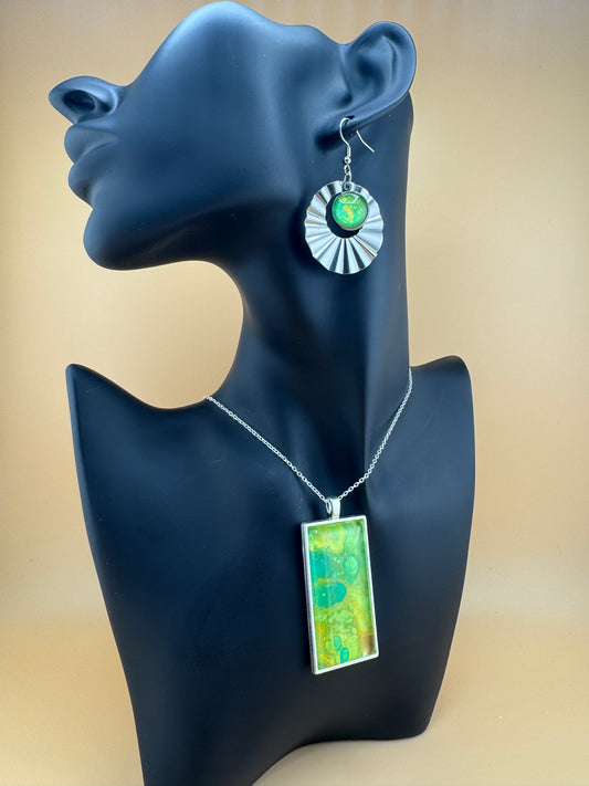 Lime Haze Necklace and Earrings